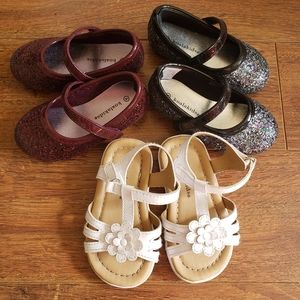 Toddler Shoe Bundle Size 4. EUC.